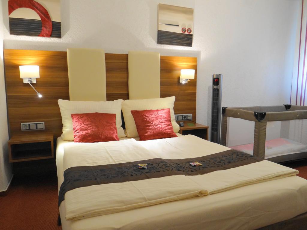 Hotel Schuetzenhof Spa Garden Bürstadt المظهر الخارجي الصورة